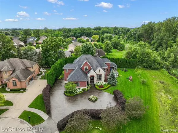Shelby Twp, MI 48316,55223 Meadow Ridge Court