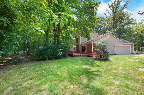 Grosse Ile, MI 48138,9020 Bridge Road