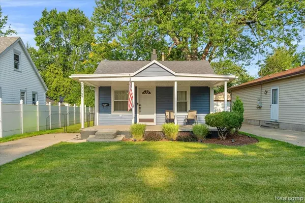 26569 Hampden Street, Madison Heights, MI 48071