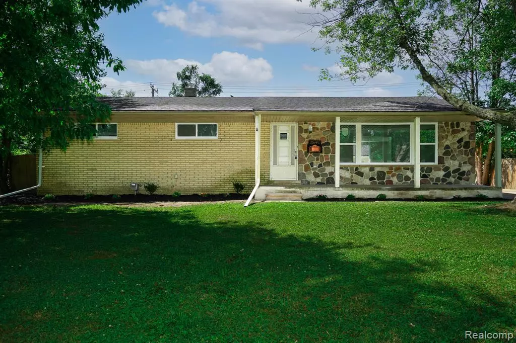Southfield, MI 48076,29140 Candlewood Lane