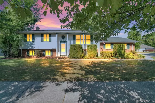 500 Connecticut Avenue, Marysville, MI 48040