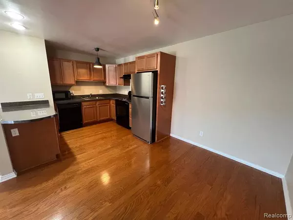 Royal Oak, MI 48073,2440 Parmenter Boulevard