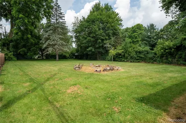 Auburn Hills, MI 48326,2115 Snellbrook Road