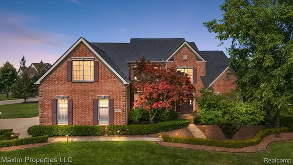 15665 Spyglass Drive, Northville, MI 48168
