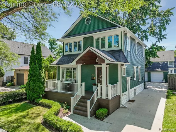 Birmingham, MI 48009,1028 Chapin Avenue
