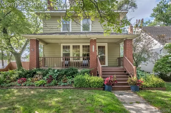 1507 W Saratoga Street, Ferndale, MI 48220