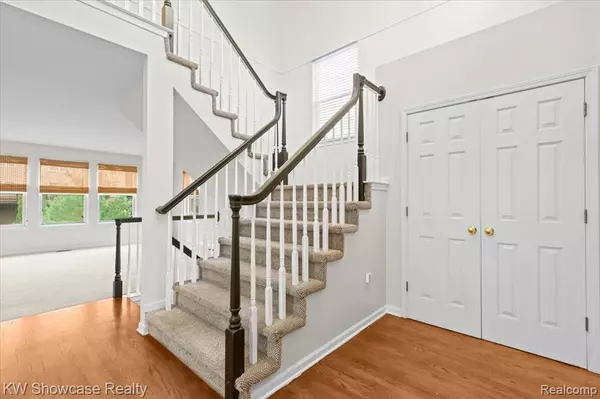Wixom, MI 48393,4254 Warrington Drive