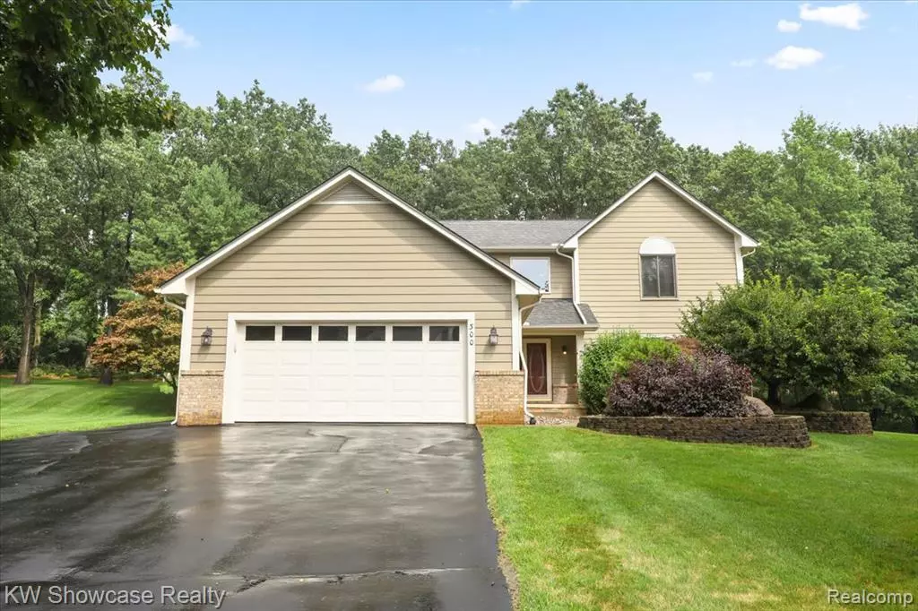 Walled Lake, MI 48390,300 Alexander Drive
