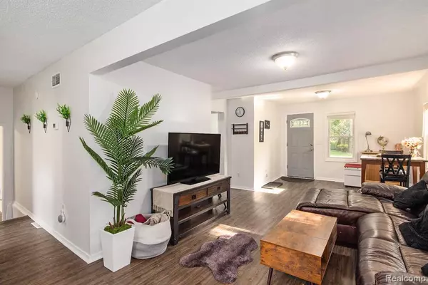 Wolverine Lake, MI 48390,770 Brushwood Drive