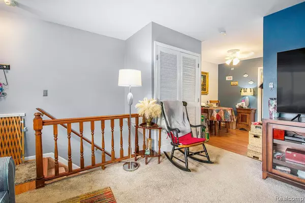 South Lyon, MI 48178,25235 Franklin Terrace Road