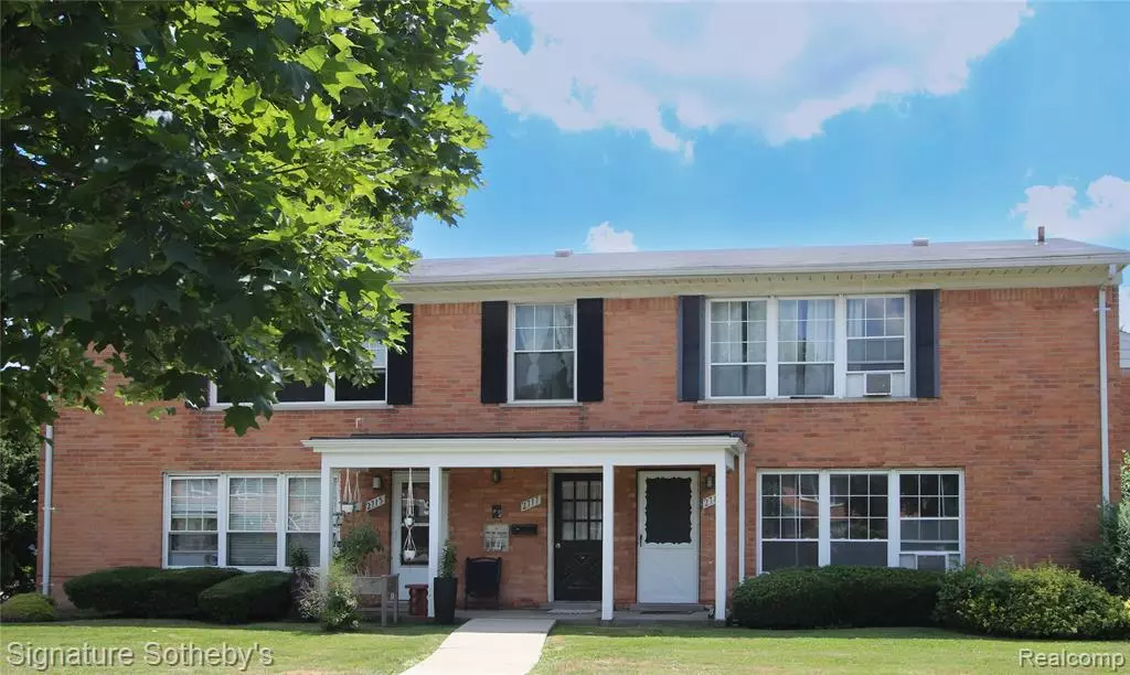 Royal Oak, MI 48073,2719 W 13 Mile Road