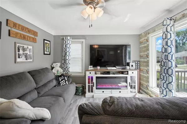 Lincoln Park, MI 48146,1474 Stewart Avenue
