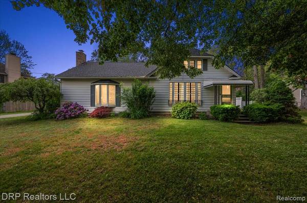 37837 Townhall Street, Harrison Township, MI