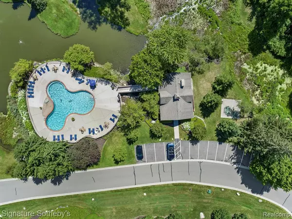 West Bloomfield, MI,7167 Danbrooke