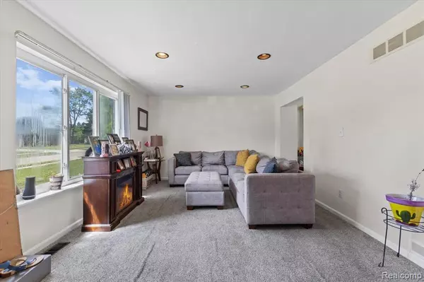 Southfield, MI 48076,29512 Brentwood Street