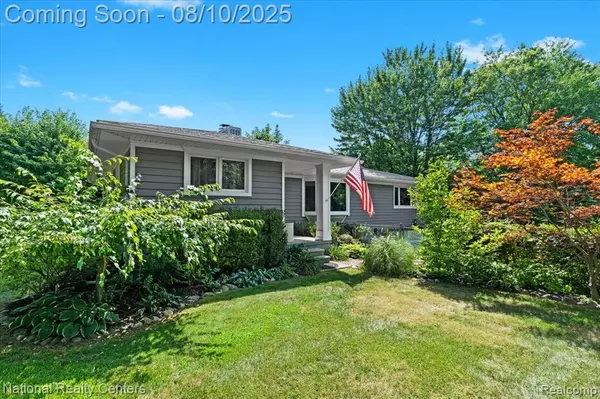 Highland, MI,1785 Middle Road