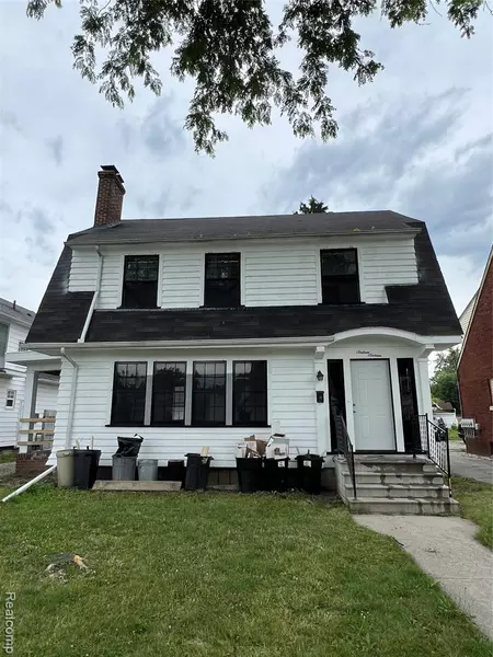 1616 State Street, Saginaw, MI 48602