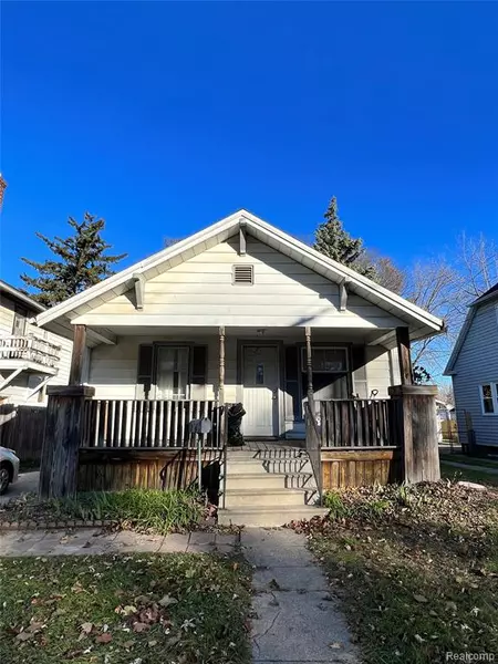 1946 Gratiot Avenue, Saginaw, MI 48602
