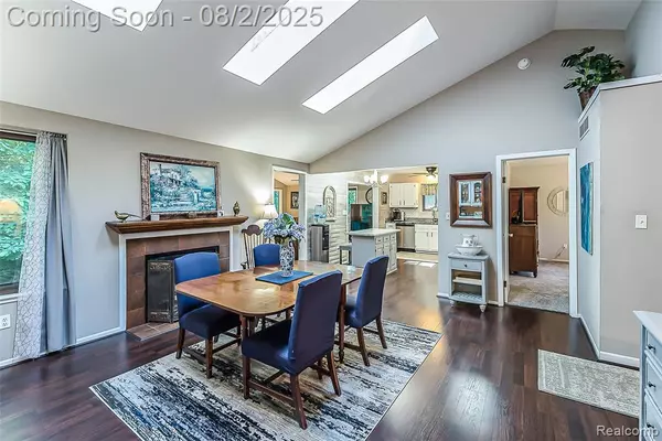 Brighton, MI 48116,978 Alpine Drive