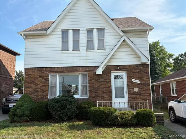 15776 McLain Avenue, Allen Park, MI 48101