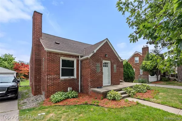 Eastpointe, MI 48021,15510 Veronica Avenue