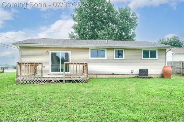 Grand Blanc, MI 48439,5010 Spring Well Lane