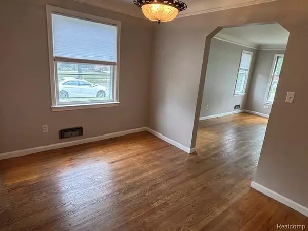 Lincoln Park, MI 48146,4241 Duplex Avenue