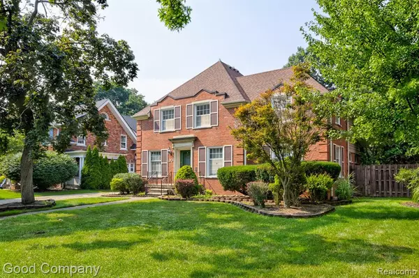 20 OXFORD Boulevard, Pleasant Ridge, MI