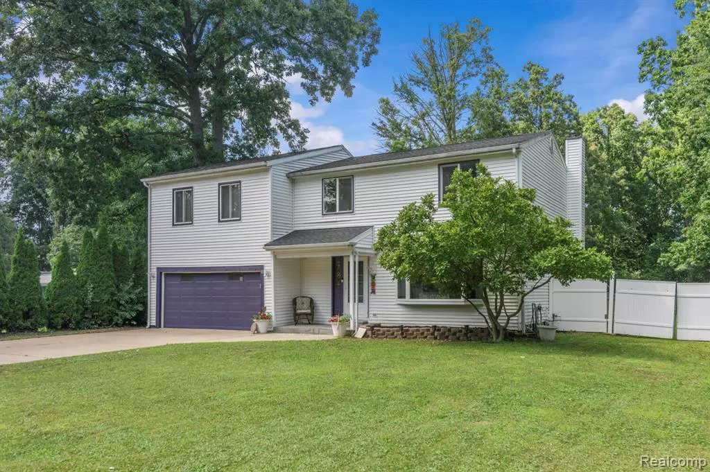Farmington Hills, MI 48336,30794 Lamar Street