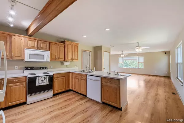 Holly, MI 48442,1490 Gage Road