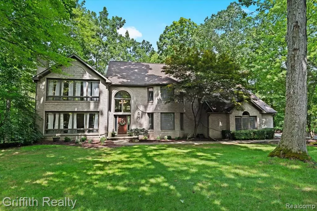 Brighton, MI 48114,2018 Pine Hollow Trail