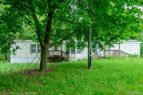 Addison, MI 49220,10531 Devils Lake Highway