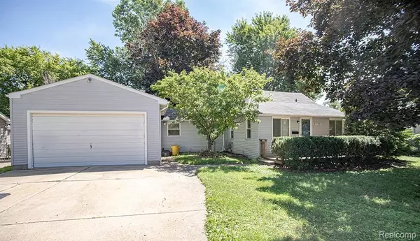 26630 Rialto Street, Madison Heights, MI 48071