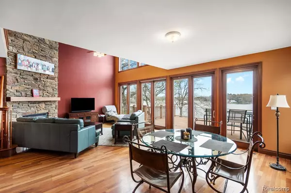 Davisburg, MI,11589 Ember