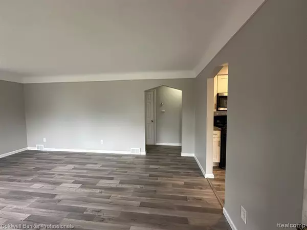 Warren, MI 48091,22521 Panama Avenue