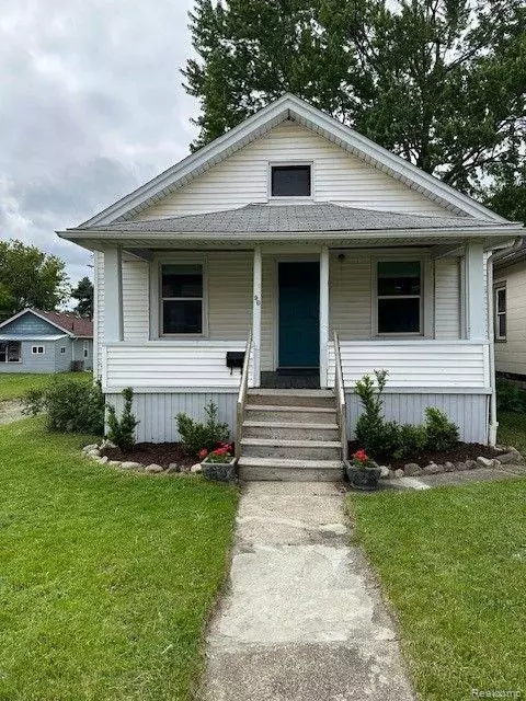 90 S Rose Street, Mount Clemens, MI 48043