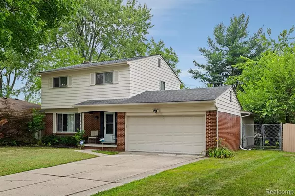 Southfield, MI 48076,29239 Somerset Drive