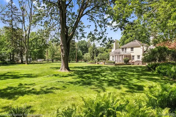 Beverly Hills, MI 48025,19905 Beverly Road