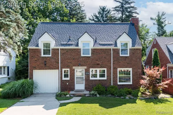 27714 California NE Drive, Lathrup Village, MI 48076