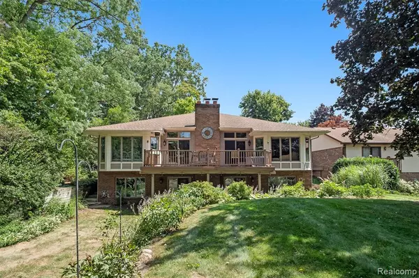 Plymouth, MI 48170,41855 Brentwood Drive