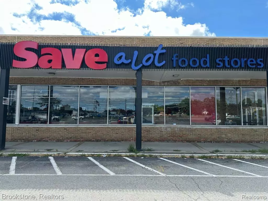 Rockwood, MI,32823 Fort