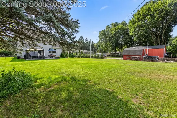 Lake Orion, MI 48362,710 Pine Tree Road