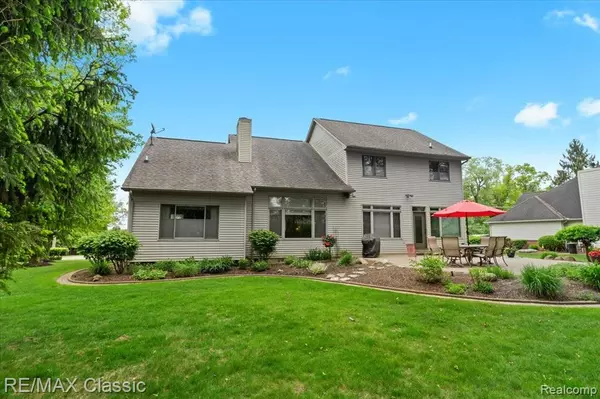 Commerce Twp, MI 48382,4435 DRIFTWOOD Drive