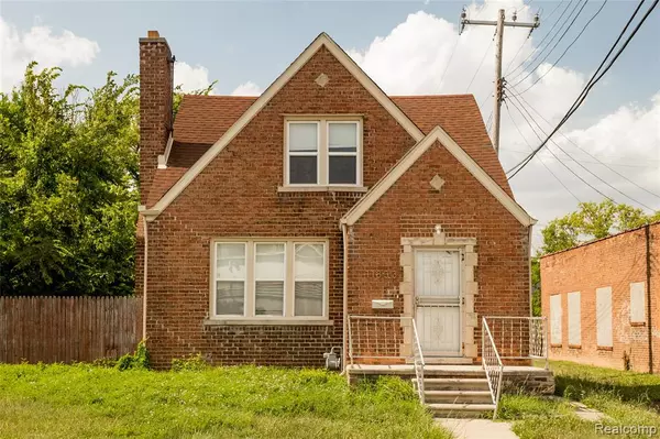 11833 Wilfred Street, Detroit, MI 48213