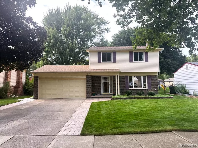 14833 Westpoint Drive, Sterling Heights, MI 48313