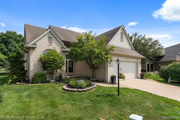 52542 Westcreek Drive, Macomb, MI 48042