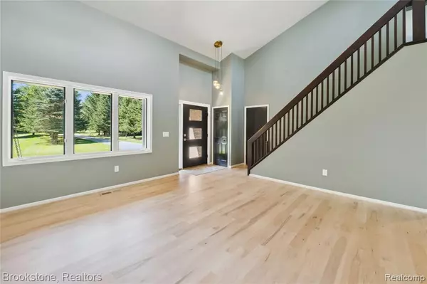 Addison, MI 48367,857 Quatro Lane