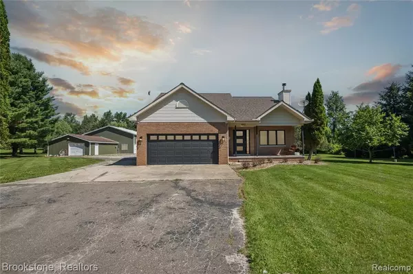 857 Quatro Lane, Addison, MI 48367