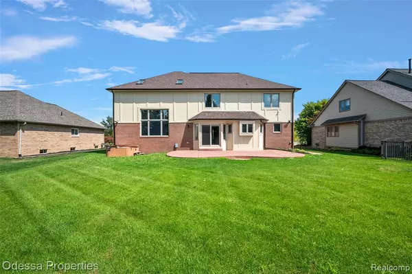 Macomb, MI 48044,20918 Corey Drive