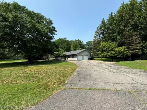 Westland, MI,37782 Oakwood Meadows Drive